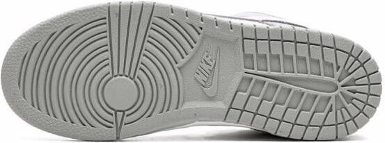 Nike Kids Dunk Low "Pure Platinum" sneakers Grey