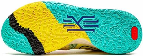 Nike Kyrie 7 "1 World 1 People" sneakers Yellow