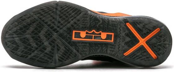 Nike LeBron 10 "BHM" sneakers Grey