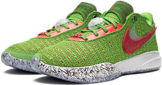 Nike Lebron 20 "Stocking Stuffer" sneakers Green