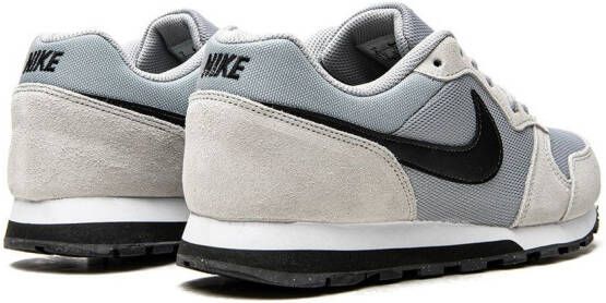 Nike MD Runner 2 lace-up sneakers Grey