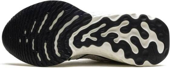 Nike React Infinity Run Flyknit 3 "Phantom Black Mint" sneakers White