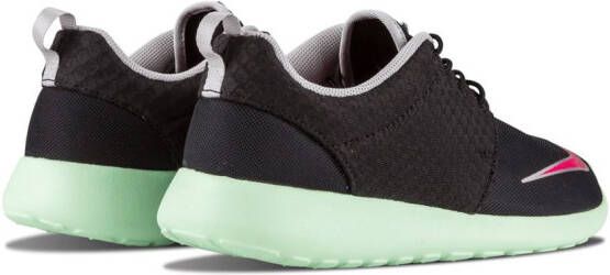 Nike Rosherun FB "Yeezy" sneakers Black