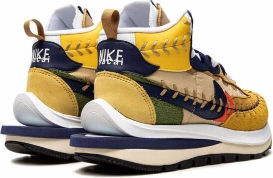 Nike sacai x Jean Paul Gaultier VaporWaffle sneakers Yellow