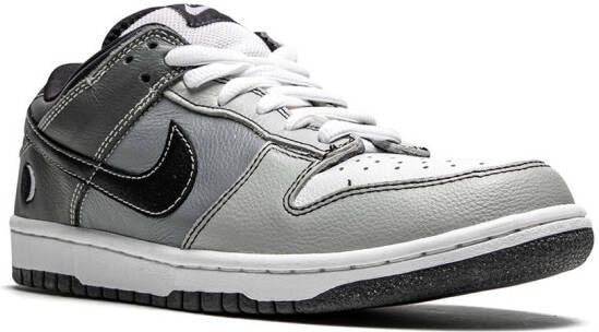 Nike SB Dunk Low "Lunar Eclipse West" sneakers Grey