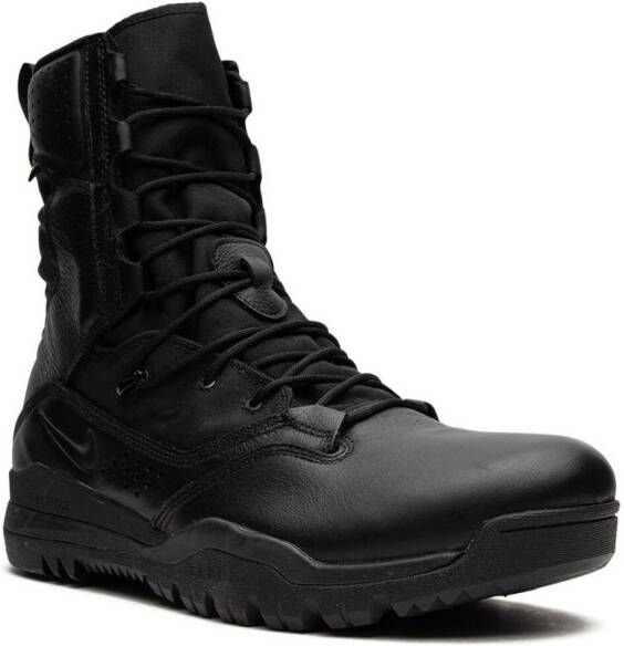 Nike SFB Field 2 8" GTX "Gore Tex Triple Black" boots