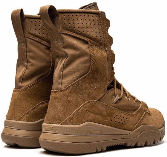 Nike SFB Field 2 8-Inch "Coyote" military boots Brown
