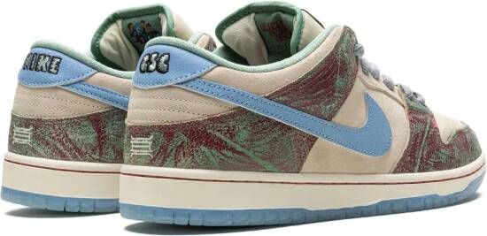 Nike x Crenshaw Skate Club SB Dunk Low sneakers Neutrals