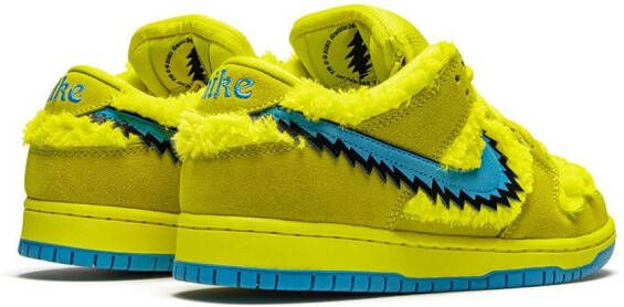 Nike x Grateful Dead SB Dunk Low "Yellow Bear" sneakers