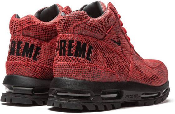 Nike x Supreme Goadome boots Red