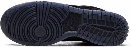 Nike x Undefeated Dunk Low SP "Black" sneakers