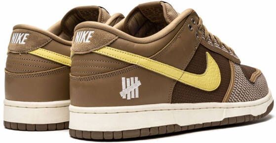 Nike x Undefeated Dunk Low SP "Canteen" sneakers Brown