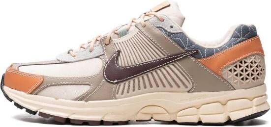 Nike Zoom Vomero 5 "Sanddrift Muslin Khaki Earth" sneakers Neutrals