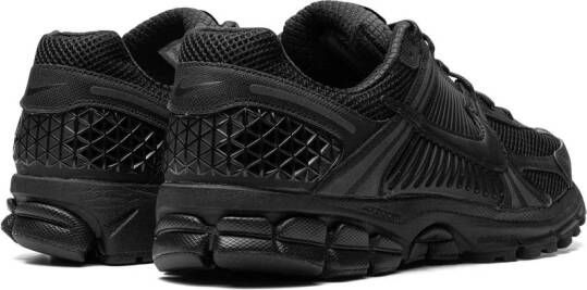 Nike Zoom Vomero 5 "Triple Black" sneakers