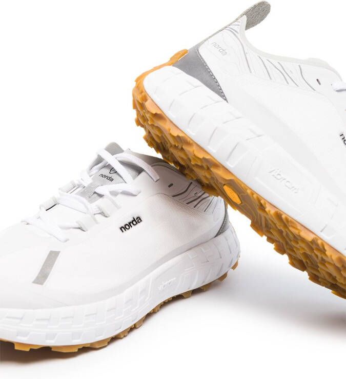 norda 001 trail sneakers White