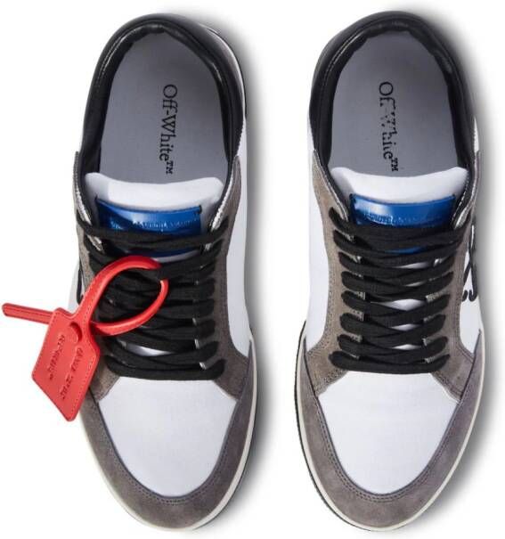 Off-White New Low Vulcanized sneakers