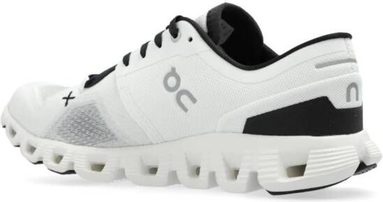 On Running Cloud X 3 mesh sneakers White