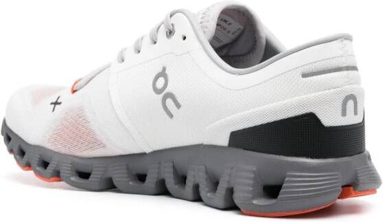 On Running Cloud X lace-up sneakers White