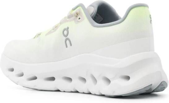 On Running Cloudtilt logo-embossed sneakers White