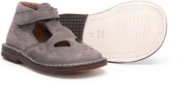 Pèpè cut-out suede shoes Grey