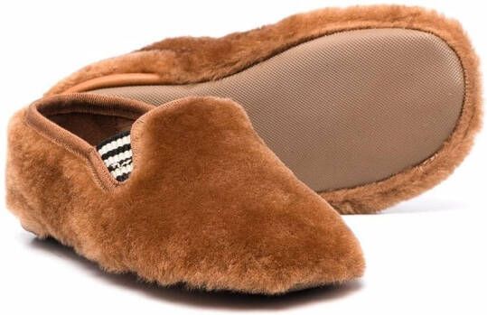 Pèpè fur-trimmed slip-on shoes Brown