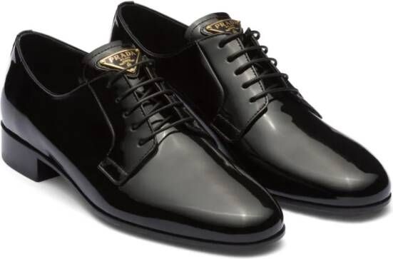 Prada triangle logo-appliqué Oxford shoes Black