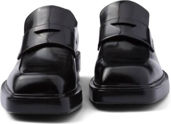 Prada triangle-patch leather loafers Black