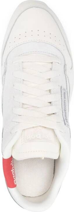 Reebok logo-patch low-top leather sneakers White