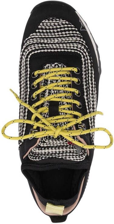 ROA low-top lace-up sneakers Black