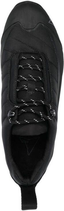 ROA quilted low-top sneakers Black