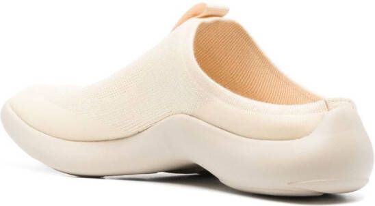 Tabi Footwear Tabi-toe slippers Neutrals