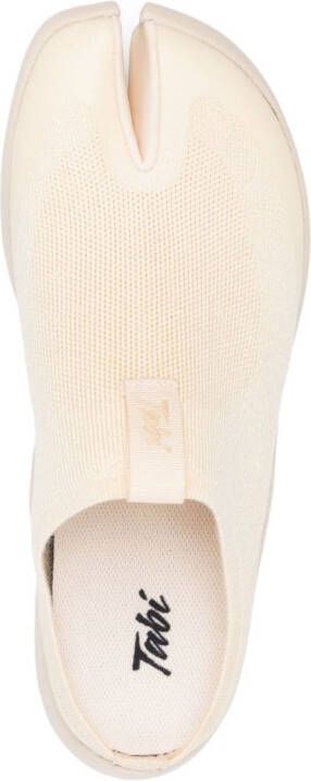 Tabi Footwear Tabi-toe slippers Neutrals