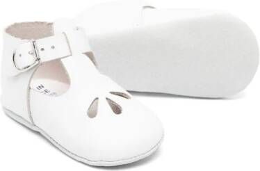 Tartine Et Chocolat cut-out leather crib shoes White