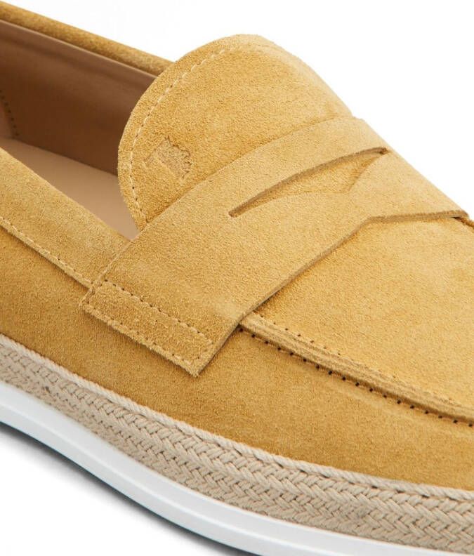 Tod's Gommino suede loafers Yellow
