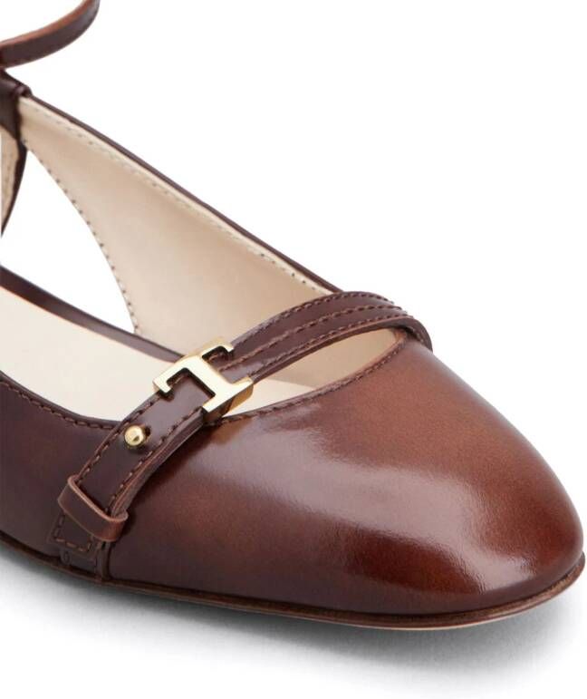 Tod's logo-plaque leather ballerina shoes Brown