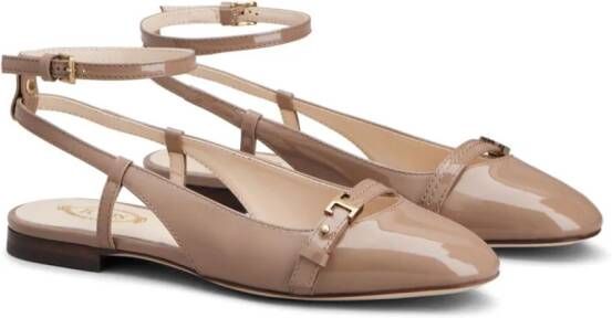 Tod's logo-plaque leather ballerina shoes Neutrals