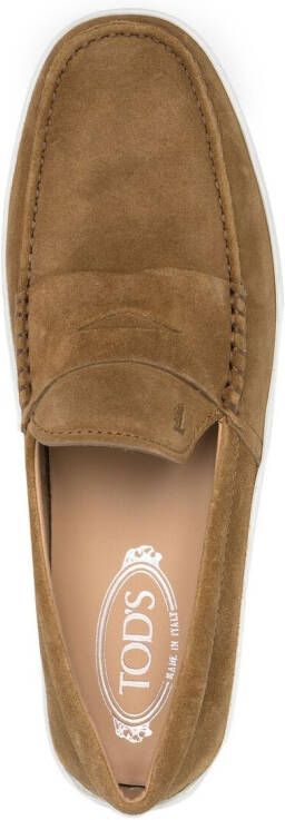 Tod's penny slot boat shoes Brown