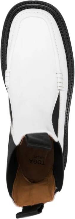 Toga Virilis charm-detail ankle leather boots White