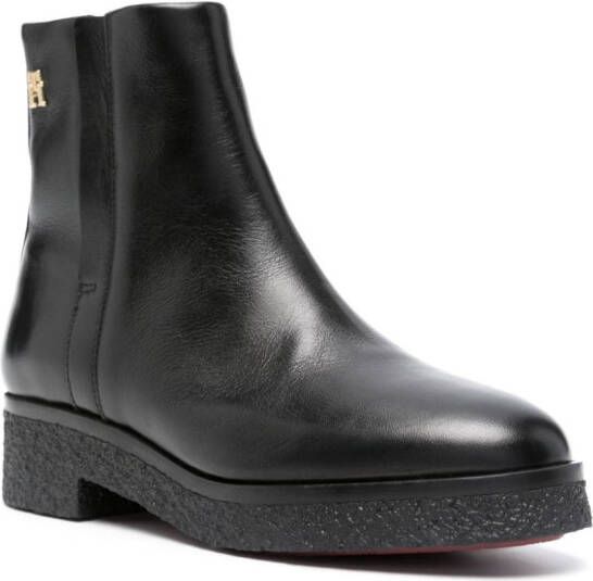 Tommy Hilfiger logo-plaque leather ankle boots Black