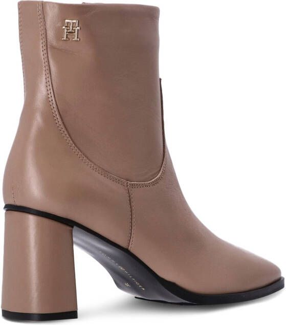 Tommy Hilfiger monogram-plaque 70mm square-toe leather ankle boots Brown