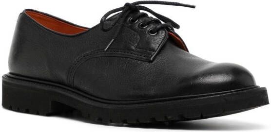 Tricker's lace-up pebbled leather loafers Black
