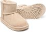 UGG Kids Mini II logo-patch suede boots Neutrals - Thumbnail 2