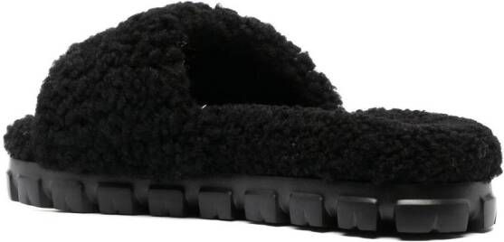 UGG Maxi Curly Scuffetta sheepskin slides Black