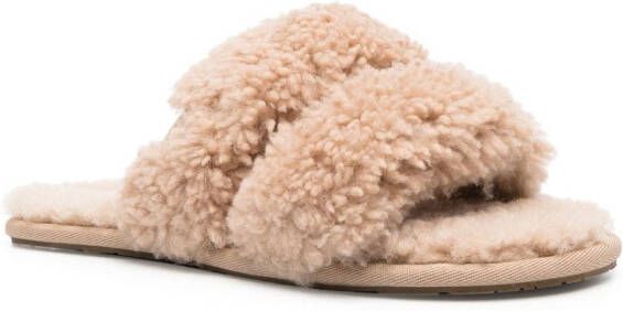 UGG Maxi Curly Scuffette slippers Neutrals