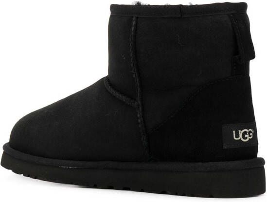 UGG slip-on boots Black