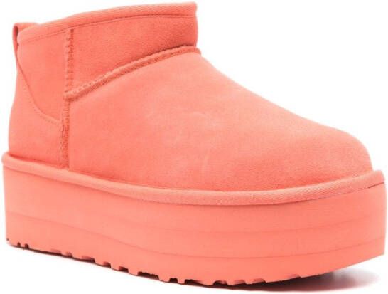 UGG suede platform boots Pink