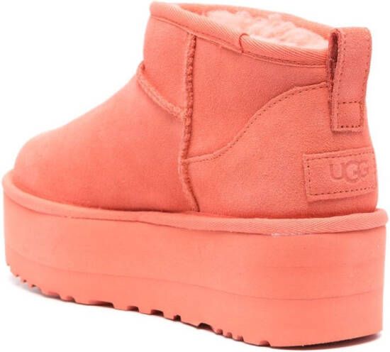 UGG suede platform boots Pink