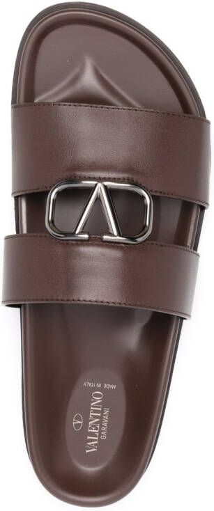 Valentino Garavani logo-plaque calf leather sandals Brown