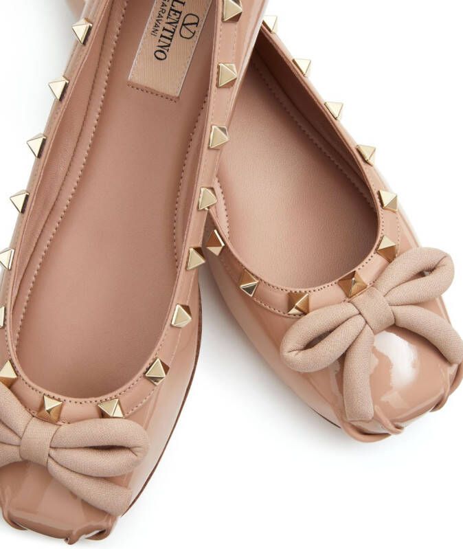 Valentino Garavani Rockstud patent-leather ballerina shoes Pink