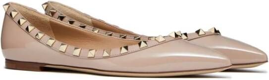 Valentino Garavani Rockstud patent leather ballerina shoes Pink